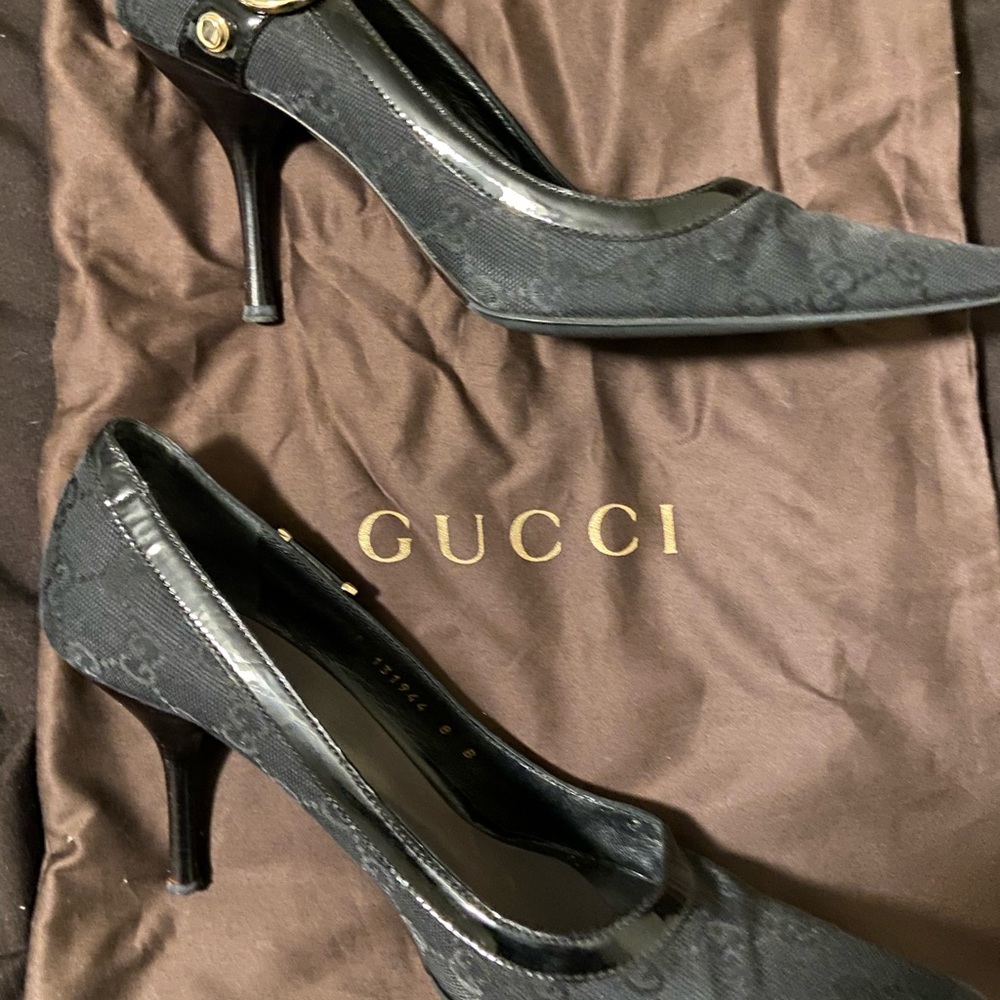 Gucci vintage heels